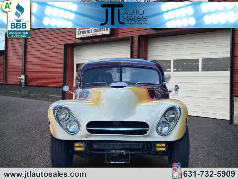 1948 Ford Coupe