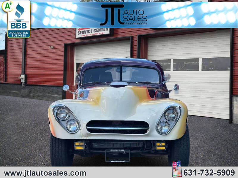 1948 Ford Coupe