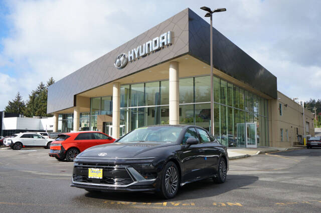 2024 Hyundai SONATA Hybrid for sale at Michael Wilson Hyundai Consulting in Edmonds, WA