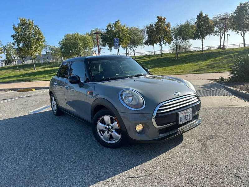 2015 MINI Hardtop 4 Door Cooper