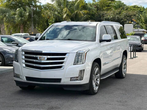 2017 Cadillac Escalade ESV Luxury