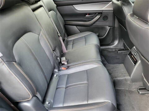 2025 Mazda CX-70 Plug-in Hybrid Premium