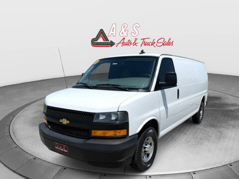 2023 Chevrolet Express 3500