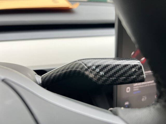 2024 Tesla Model Y Performance