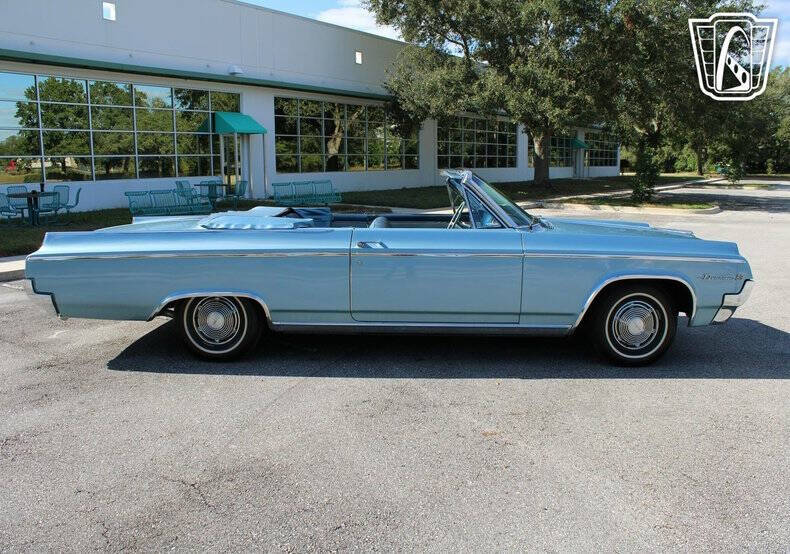 1964 Oldsmobile Eighty-Eight