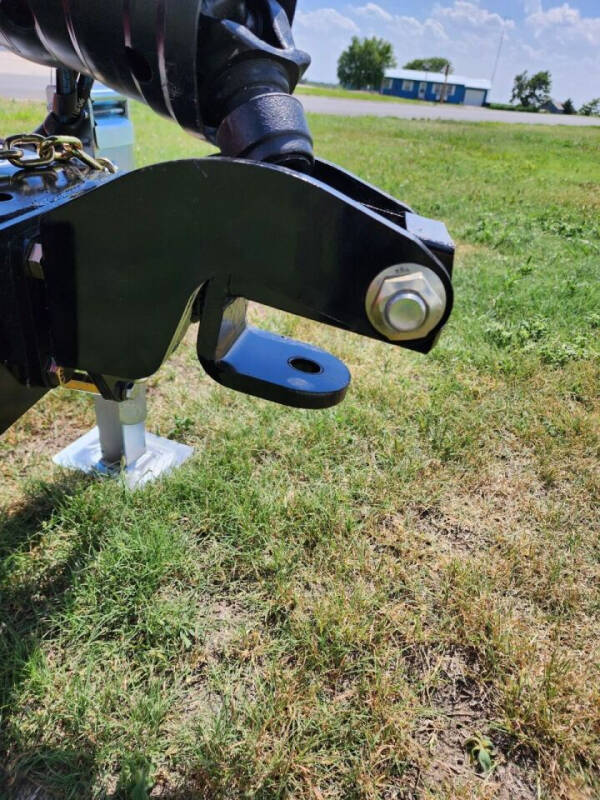 2023 Land Pride RC3712