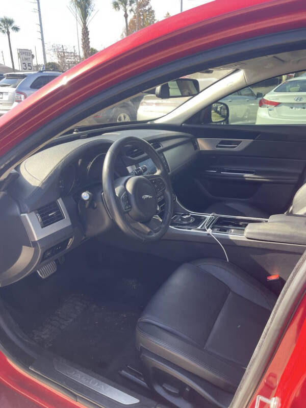 2017 Jaguar XF 35t Premium