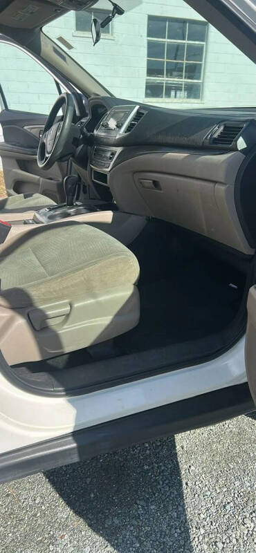 2016 Honda Pilot LX