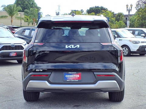 2026 Kia EV9 Wind