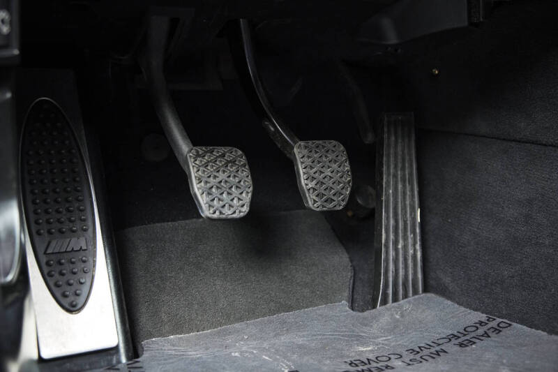 2002 BMW M5