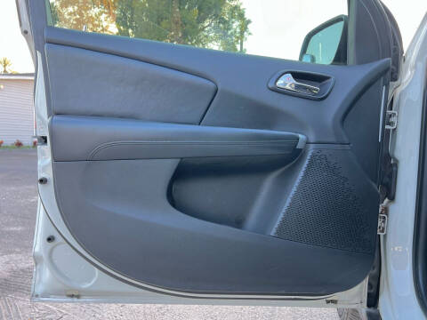 2012 Dodge Journey SE