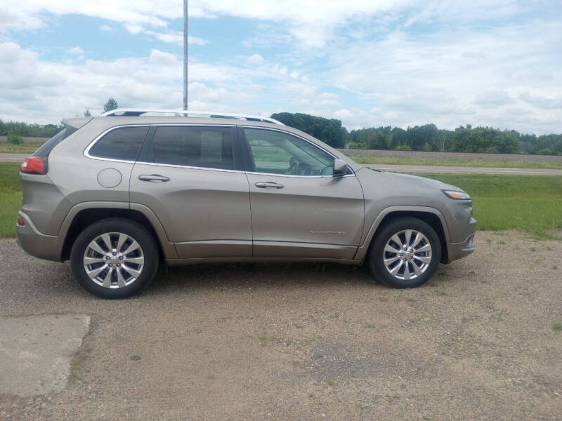 2017 Jeep Cherokee Overland