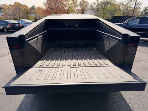 2024 Tesla Cybertruck