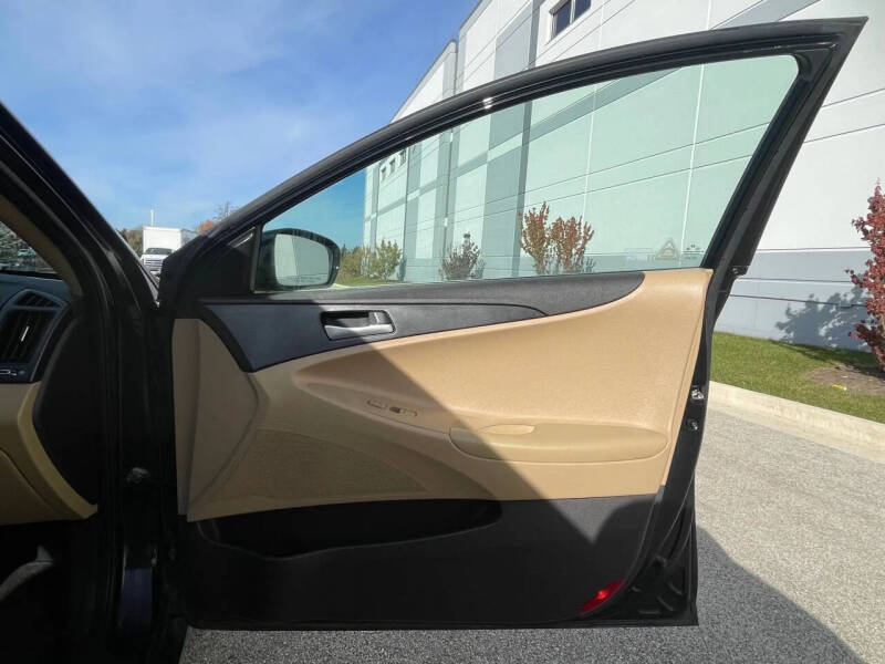 2012 Hyundai Sonata GLS