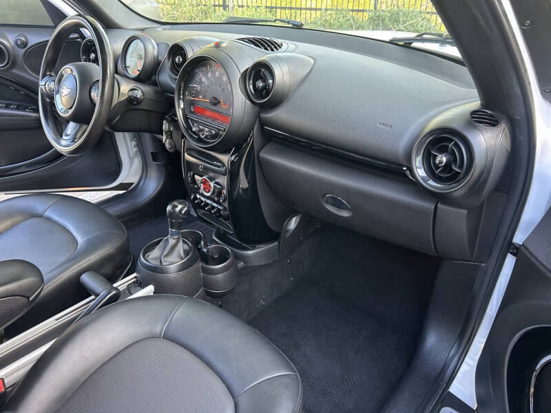 2016 MINI Countryman Cooper