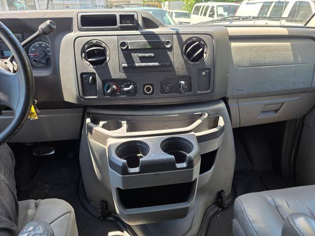 2012 Ford E-Series E-150