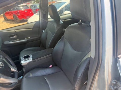 2012 Toyota Prius v Two