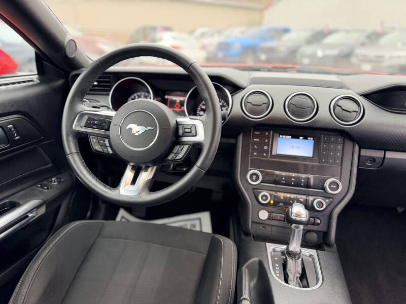 2019 Ford Mustang EcoBoost Premium