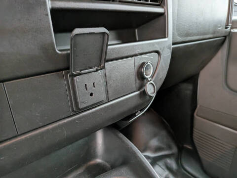 2021 Chevrolet Express 2500