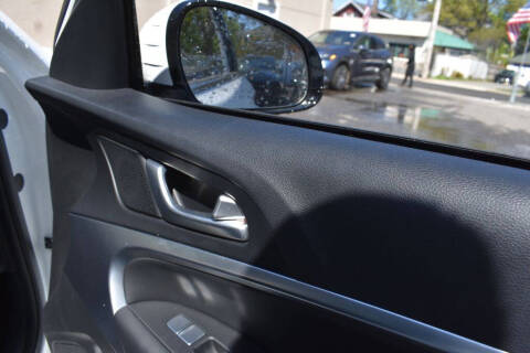 2025 Genesis G70