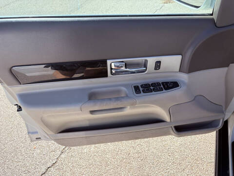 2004 Lincoln LS Luxury