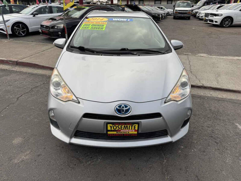2014 Toyota Prius c