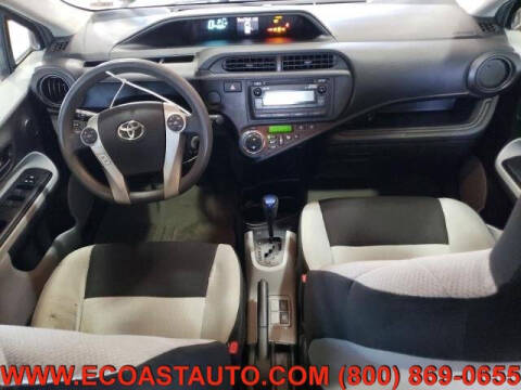 2014 Toyota Prius c Three