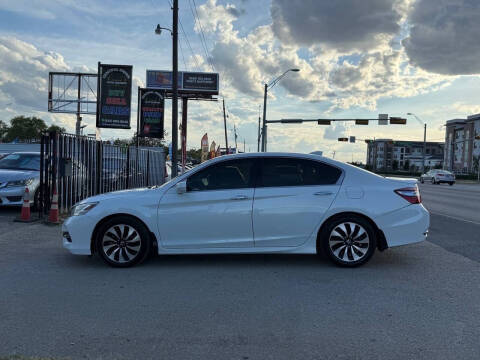 2017 Honda Accord Hybrid Touring