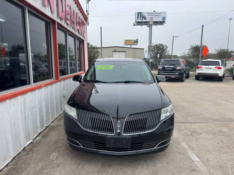 2014 Lincoln MKT Ecoboost