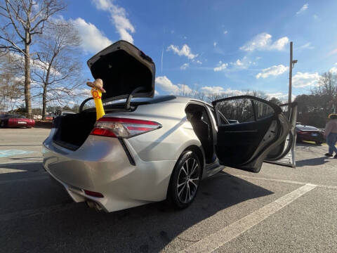 2019 Toyota Camry SE