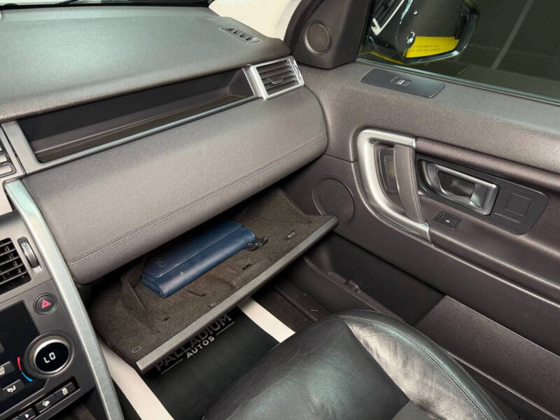 2017 Land Rover Discovery Sport SE