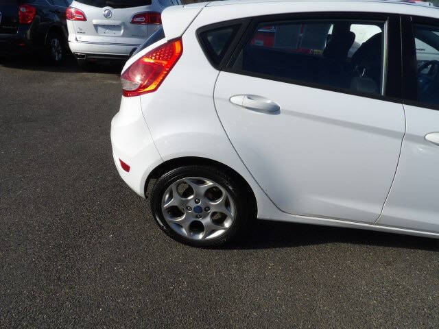 2012 Ford Fiesta SES