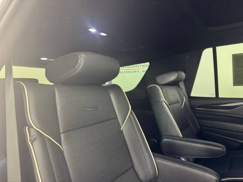 2021 Cadillac Escalade Sport