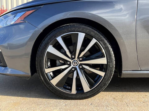 2020 Nissan Altima 2.5 SR