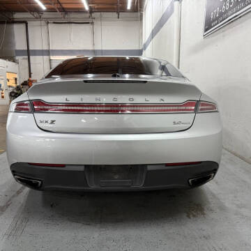 2013 Lincoln MKZ