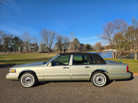 1997 Lincoln Town Car Executive
