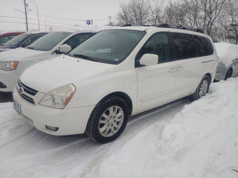 2006 Kia Sedona for sale at Short Line Auto Inc in Rochester MN