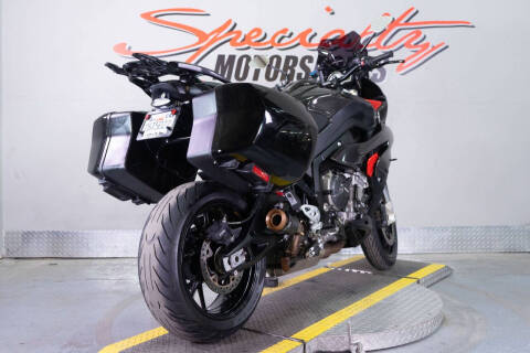 2016 BMW M 1000 XR