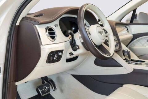 2022 Bentley Bentayga