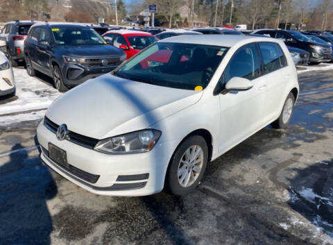 2017 Volkswagen Golf TSI S