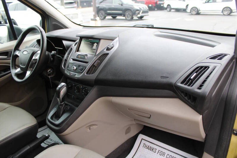 2015 Ford Transit Connect XLT