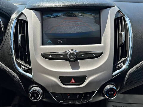 2017 Chevrolet Cruze LS Auto