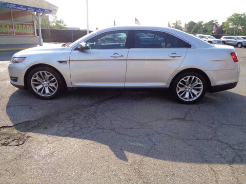 2019 Ford Taurus Limited