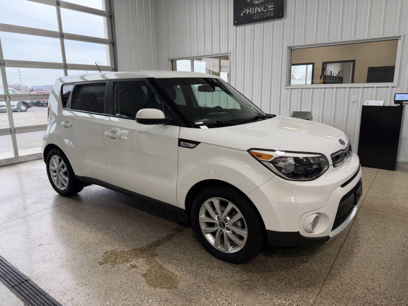 2017 Kia Soul +