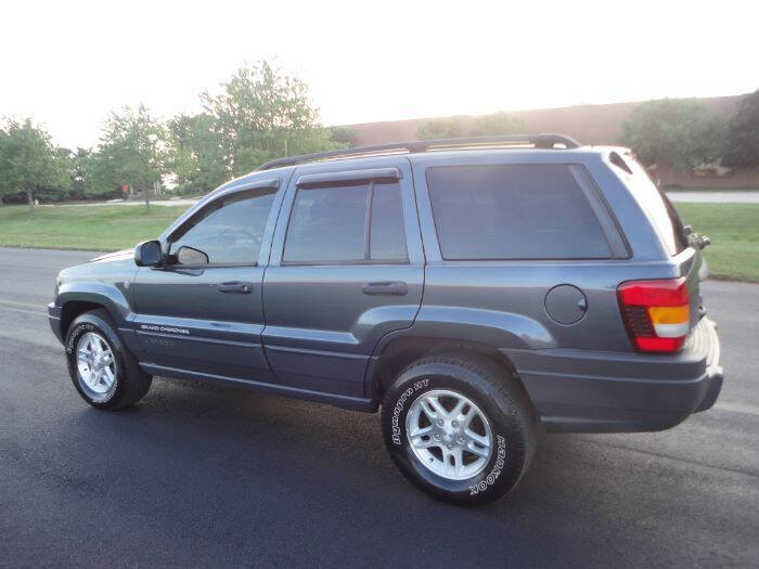 2004 Jeep Grand Cherokee Laredo
