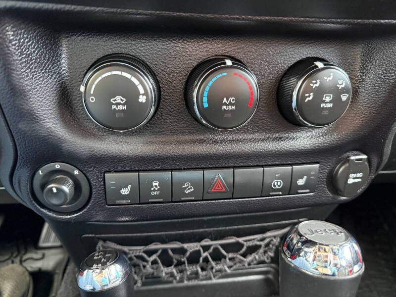 2016 Jeep Wrangler Unlimited Freedom