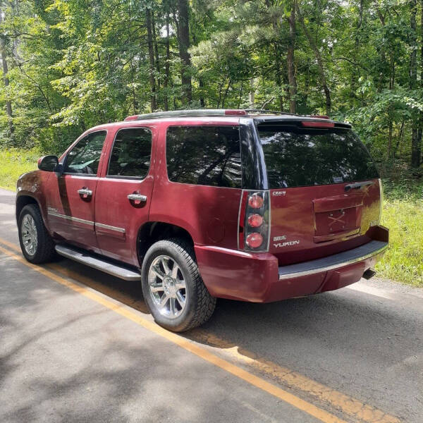 2011 GMC Yukon Denali