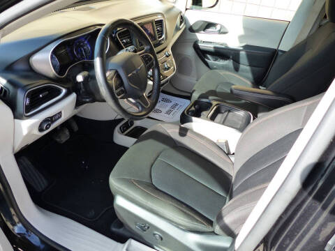 2020 Chrysler Pacifica Touring