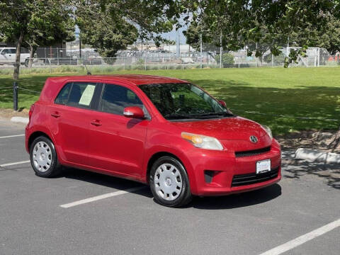 2013 Scion xD