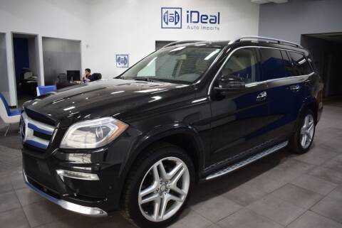 2015 Mercedes-Benz GL-Class for sale at iDeal Auto Imports in Eden Prairie MN